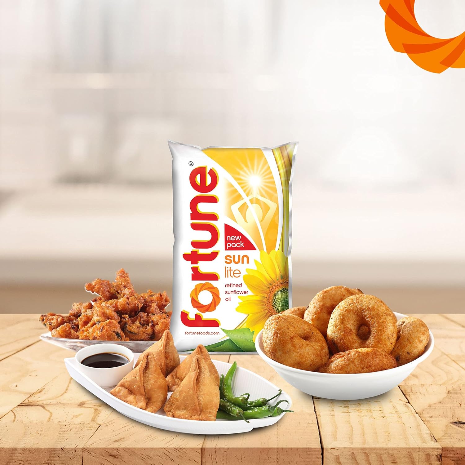 Fortune Sunlite Refined Sunflower Oil, 870gm Pouch (Weight May Vary)