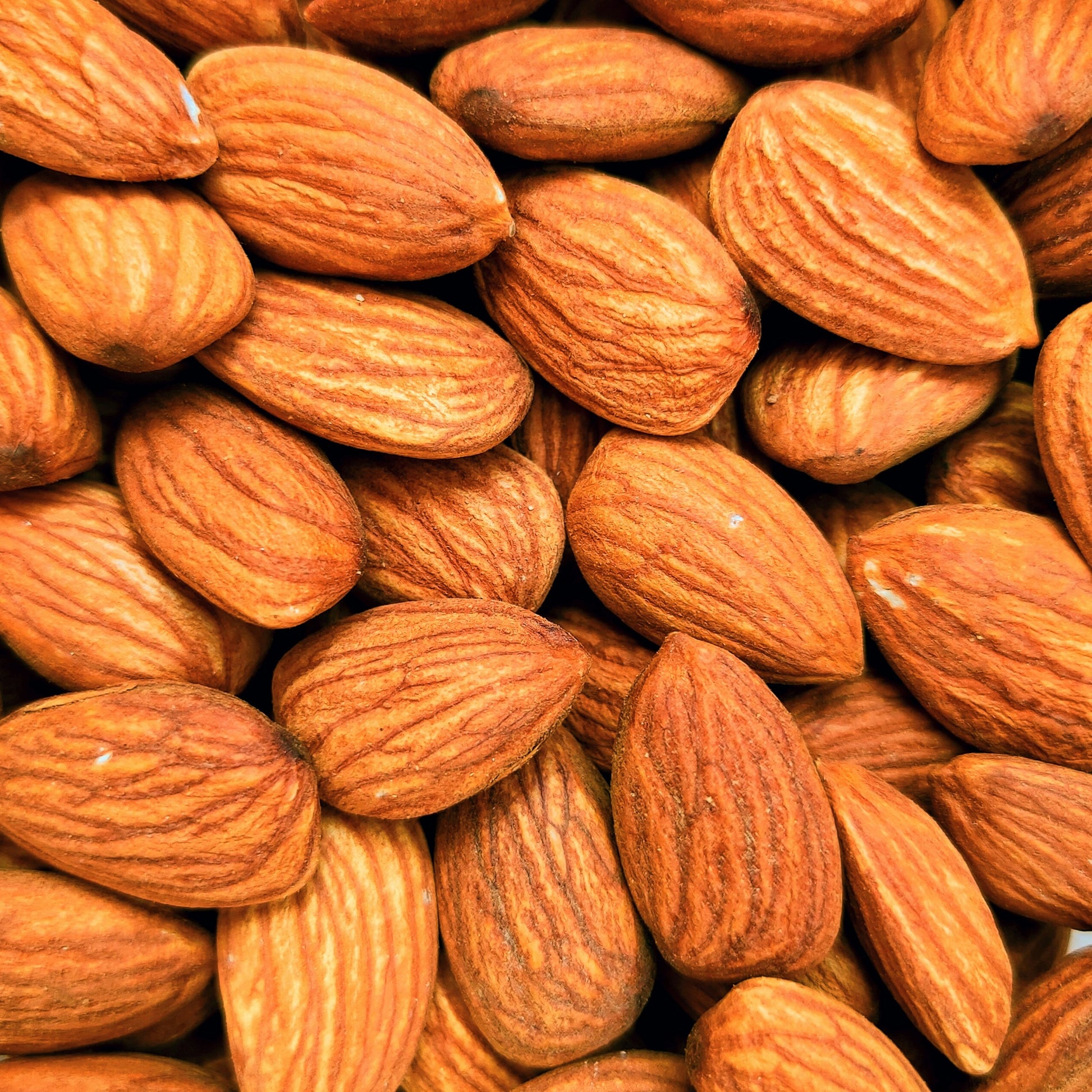 Almond Calforina